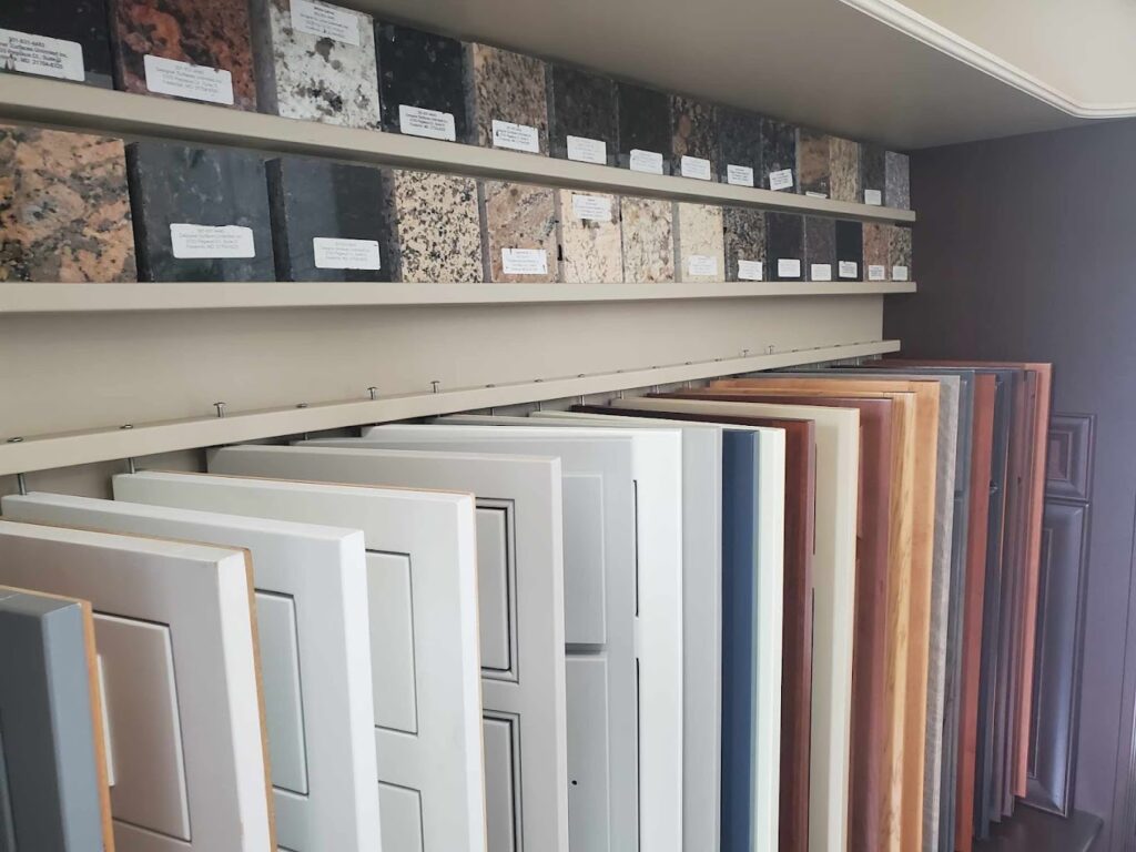 About Us | The Woodchopper